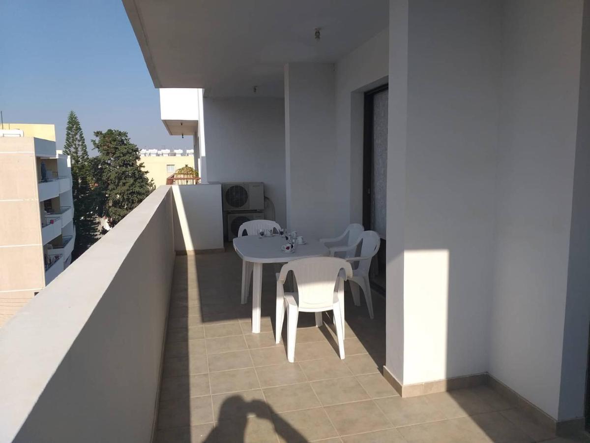 Horizon Luxury Apartment 4 Ларнака Екстер'єр фото