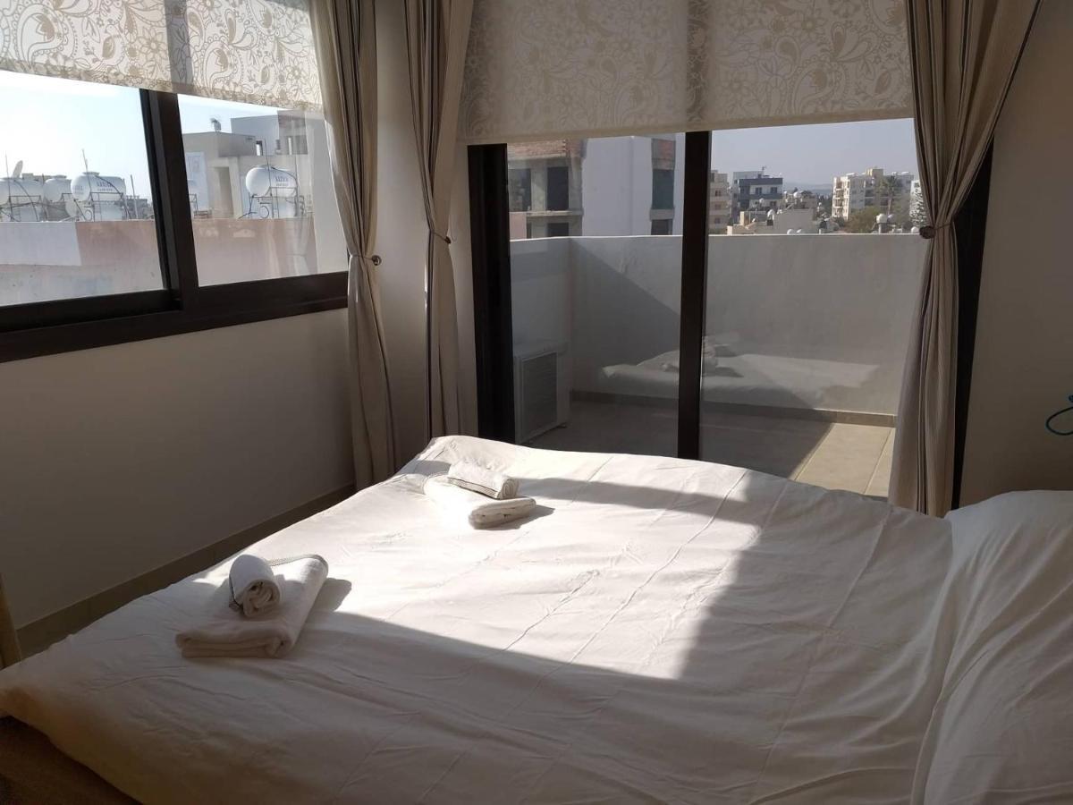 Horizon Luxury Apartment 4 Ларнака Екстер'єр фото