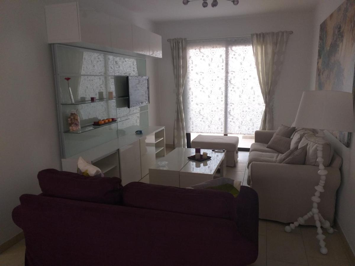 Horizon Luxury Apartment 4 Ларнака Екстер'єр фото