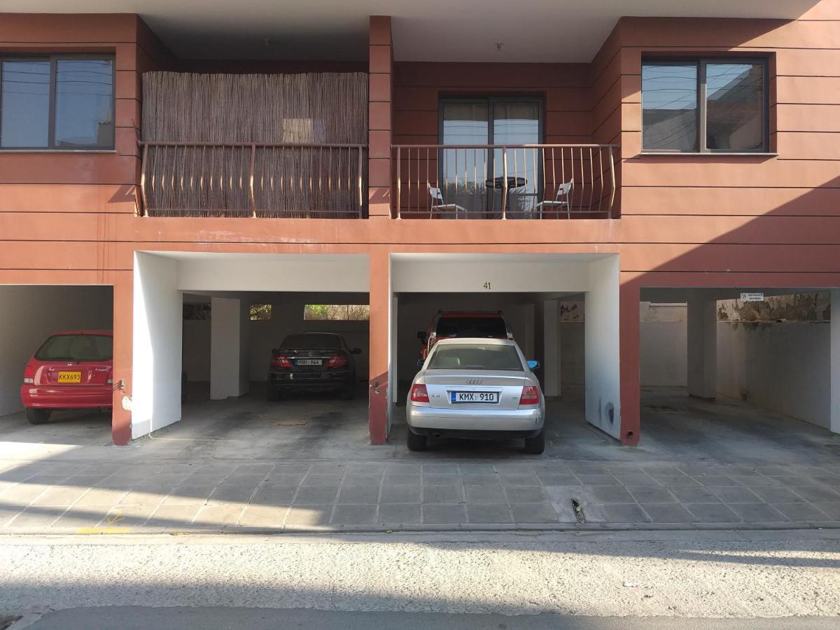 Horizon Luxury Apartment 4 Ларнака Екстер'єр фото