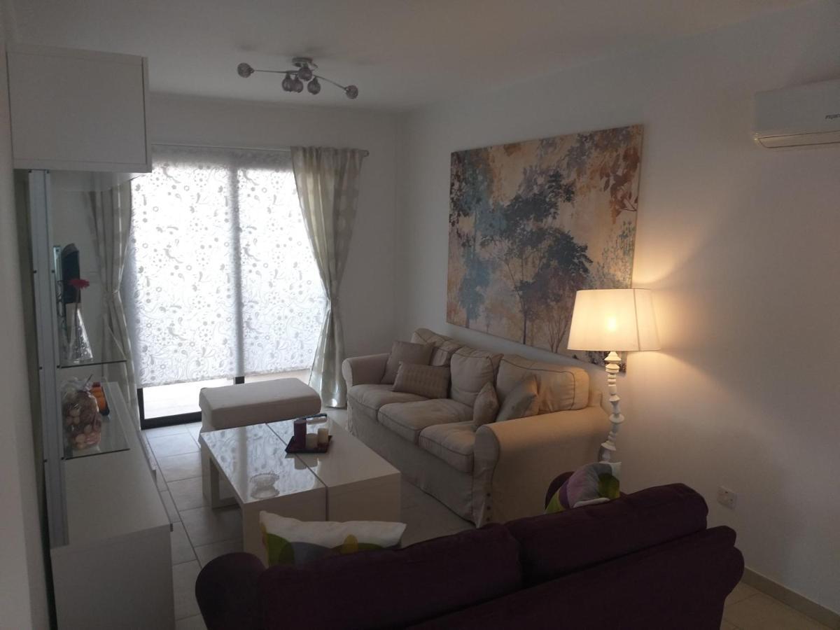 Horizon Luxury Apartment 4 Ларнака Екстер'єр фото